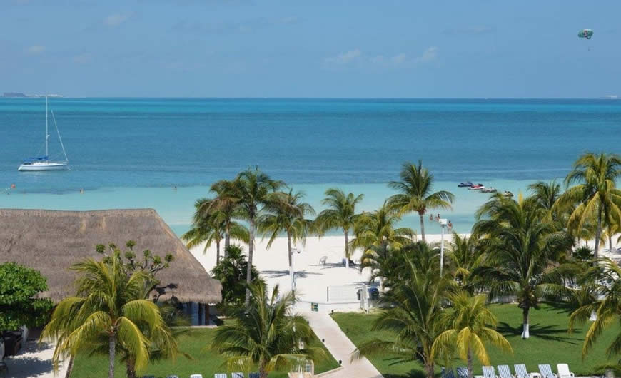 Beachscape Kin ha Villas & Suites